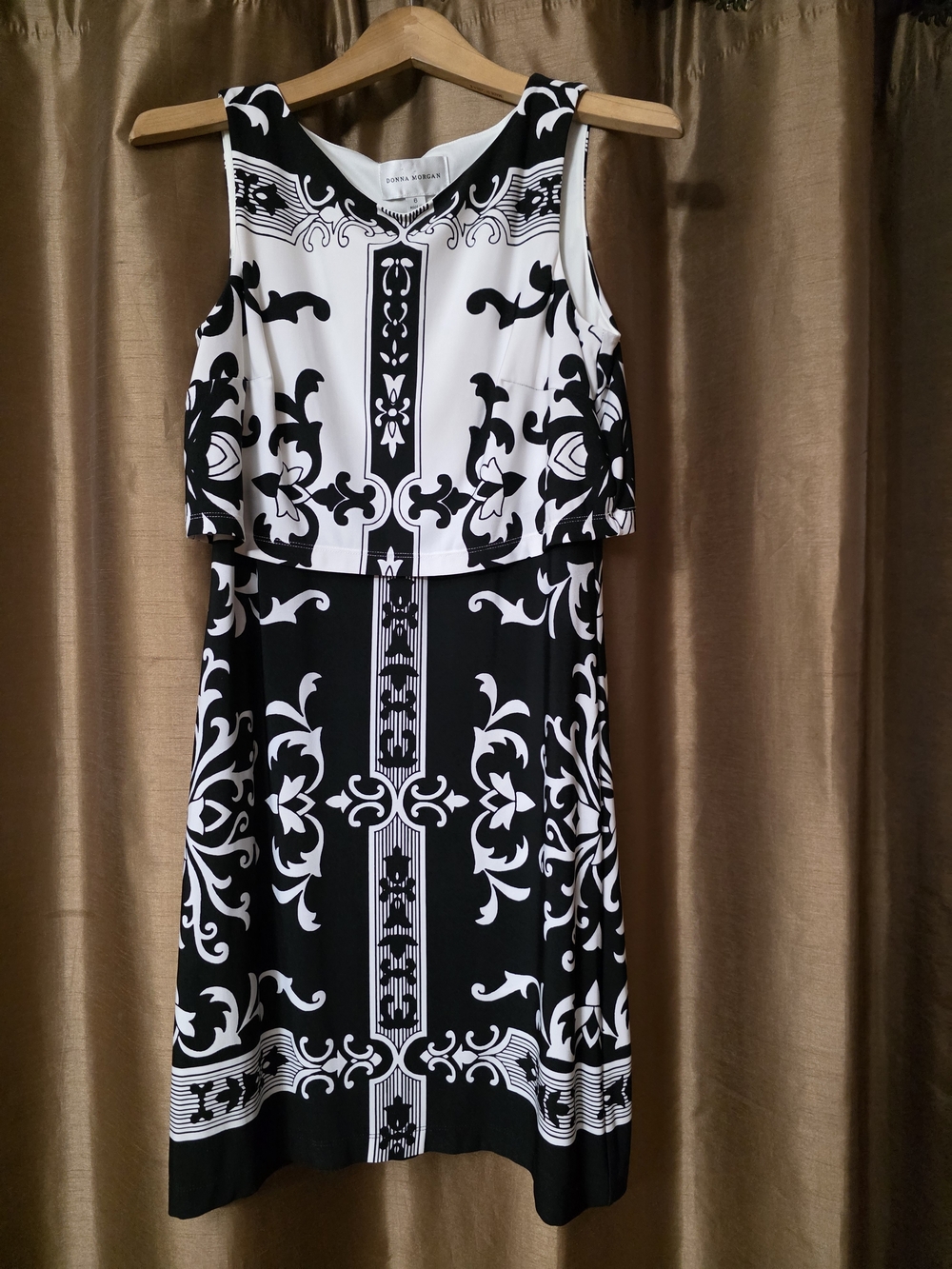 Donna Morgan Black & White Floral Scroll Midi Dress